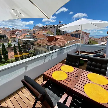 아파트 Unique By Myplaceforyou, In The Center Of With Views Over The And The Tagus River *