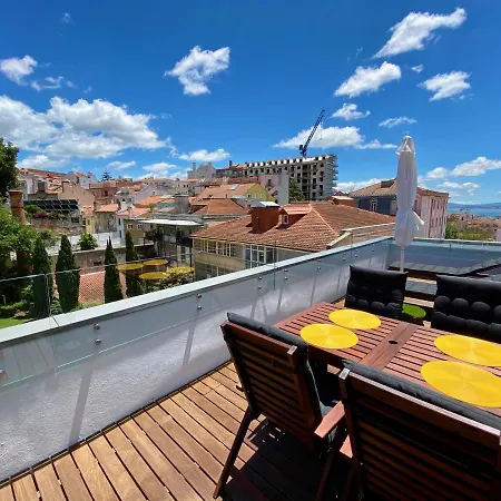 Unique By Myplaceforyou, In The Center Of With Views Over The And The Tagus River 리스본