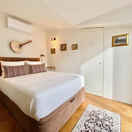 Unique By Myplaceforyou, In The Center Of With Views Over The And The Tagus River Lisbona